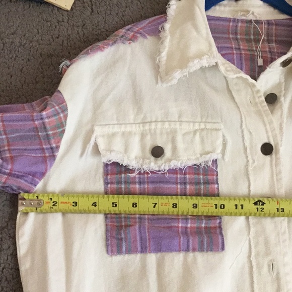 NWOT POL Cream & Purple Flannel Women’s Button Front Shacket - Picture 6 of 16
